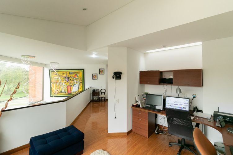 Casa de 4 alcobas en venta en Arrayanes, Bogotá, 273 m² · foto 16 de 24