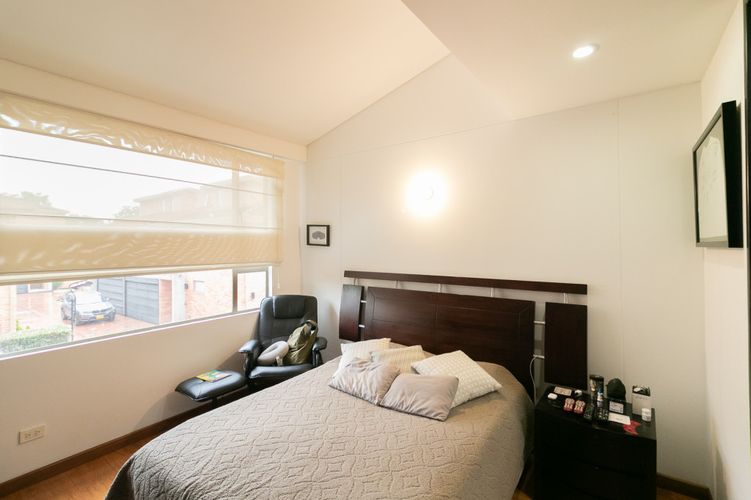 Casa de 4 alcobas en venta en Arrayanes, Bogotá, 273 m² · foto 20 de 24