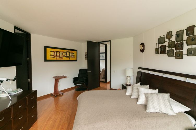 Casa de 4 alcobas en venta en Arrayanes, Bogotá, 273 m² · foto 23 de 24