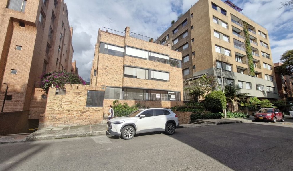 Apartamento en Venta en Santa Barbara, Bogotá