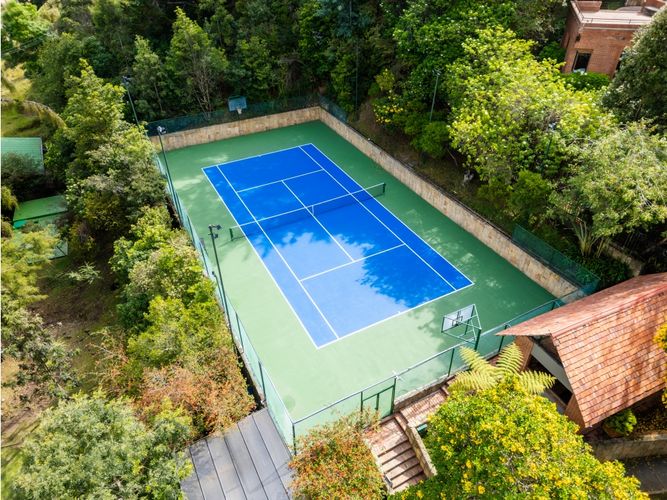 Casa de 4 alcobas en venta en Sierras Del Moral, Bogotá, 315 m² · foto 16 de 19