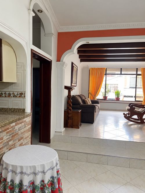 Casa de 4 alcobas en venta en Puerta Del Sol, Bucaramanga, 230 m² · foto 17 de 19