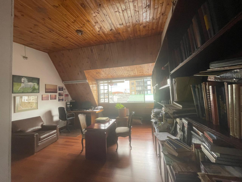 Casa en venta en Santa Ana, Bogotá · foto 5 de 18