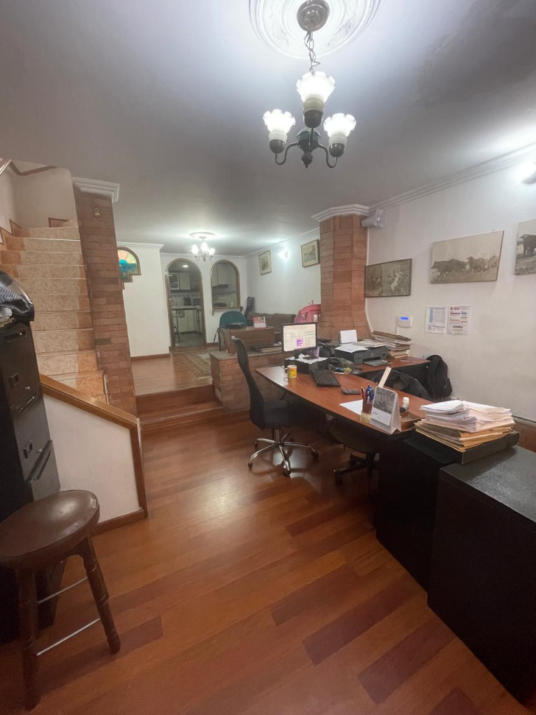 Casa en venta en Santa Ana, Bogotá · foto 7 de 18