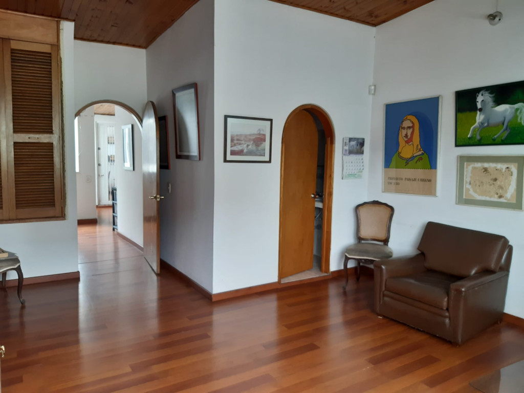 Casa en venta en Santa Ana, Bogotá · foto 10 de 18