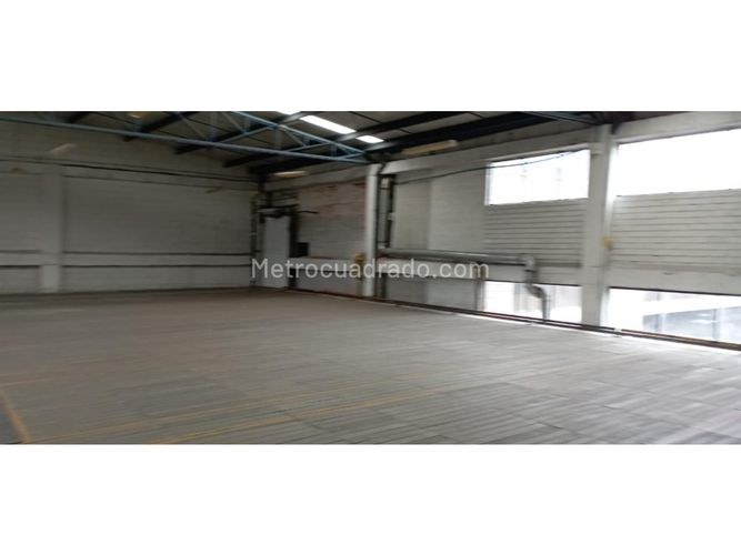 Bodega en venta en Pilsen, Itagüí · foto 4 de 6