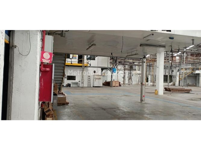 Bodega en venta en Pilsen, Itagüí · foto 5 de 6