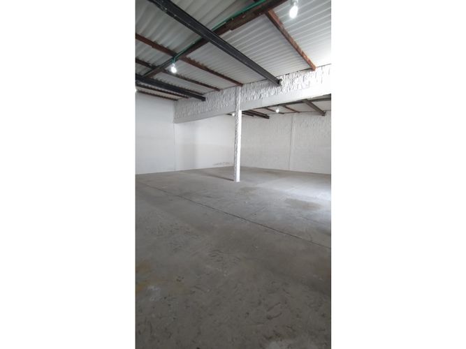 Bodega en arriendo en La Playa, Barranquilla, 180 m² · foto 4 de 7