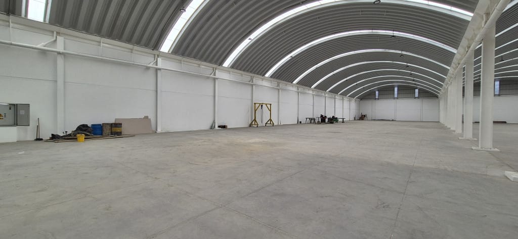 Bodega en arriendo en Siberia, Cota, 2200 m² · foto 4 de 16