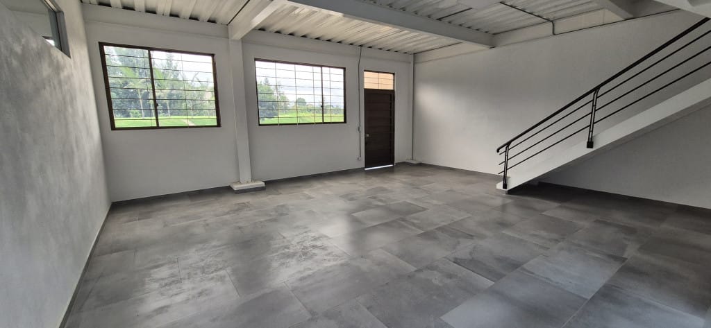Bodega en arriendo en Siberia, Cota, 2200 m² · foto 8 de 16