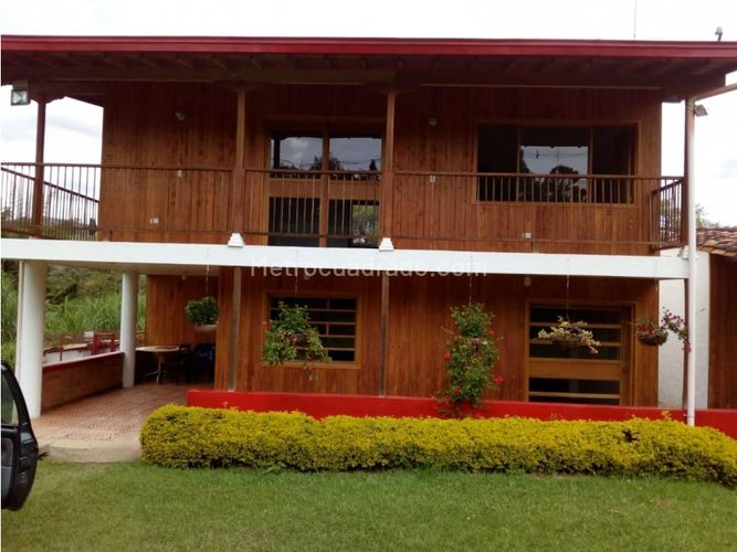 Finca en venta en Playa Rica-Rancheria, Guarne, 470 m² · foto 4 de 18