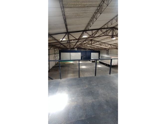 Bodega en arriendo en Barranquilla, 600 m² · foto 7 de 12