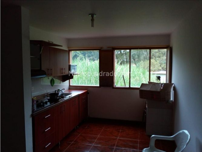 Finca en venta en Playa Rica-Rancheria, Guarne, 470 m² · foto 8 de 18