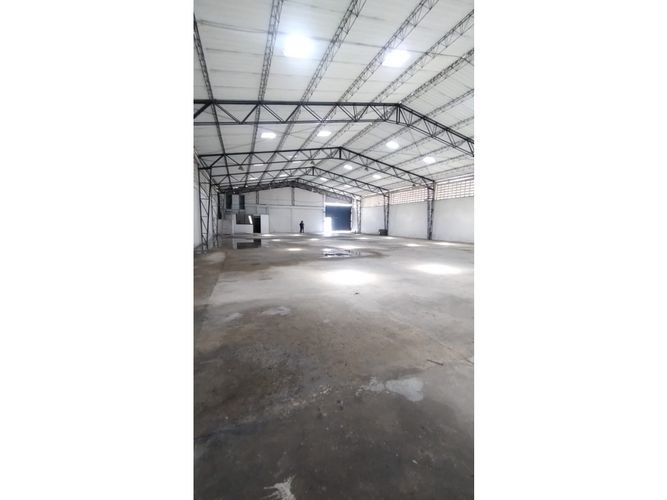 Bodega en arriendo en Barranquilla, 600 m² · foto 11 de 12