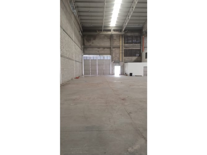 Bodega en arriendo en Abajo, Barranquilla, 200 m² · foto 2 de 12