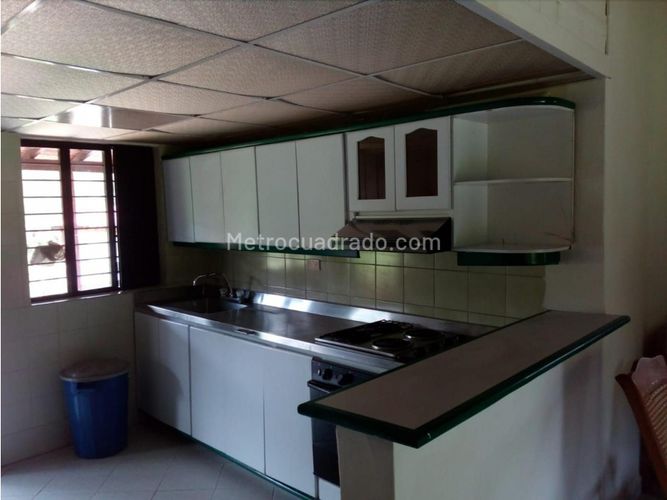 Finca en venta en Playa Rica-Rancheria, Guarne, 470 m² · foto 11 de 18