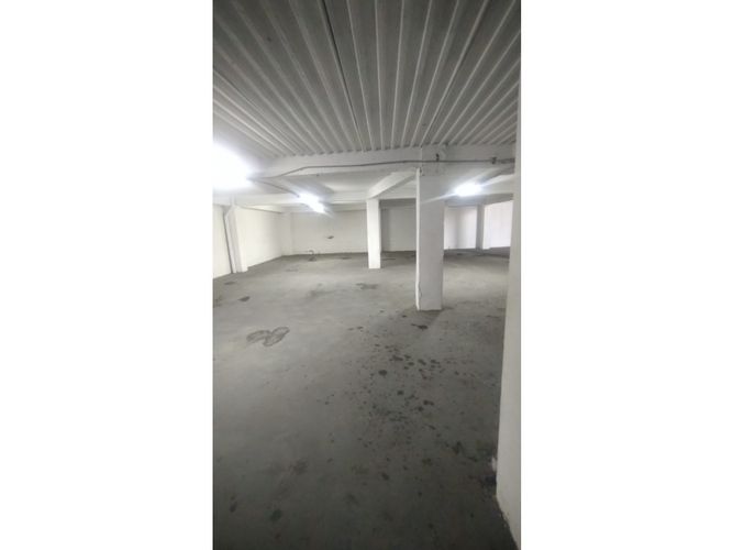 Bodega en arriendo en Los Olivos I, Barranquilla, 700 m² · foto 3 de 7