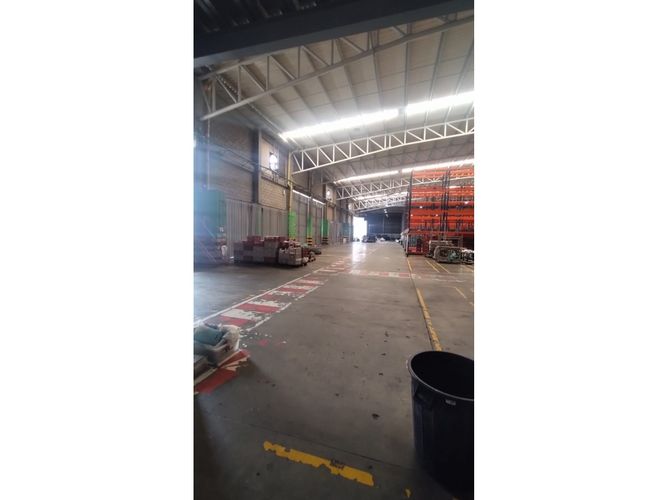 Bodega en arriendo en Ub. Altos De Parque, Barranquilla, 1000 m² · foto 9 de 9