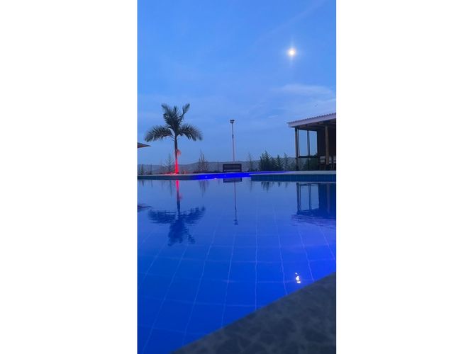 Finca en venta en Copacabana, 32000 m² · foto 3 de 24