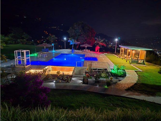 Finca en venta en Copacabana, 32000 m² · foto 8 de 24
