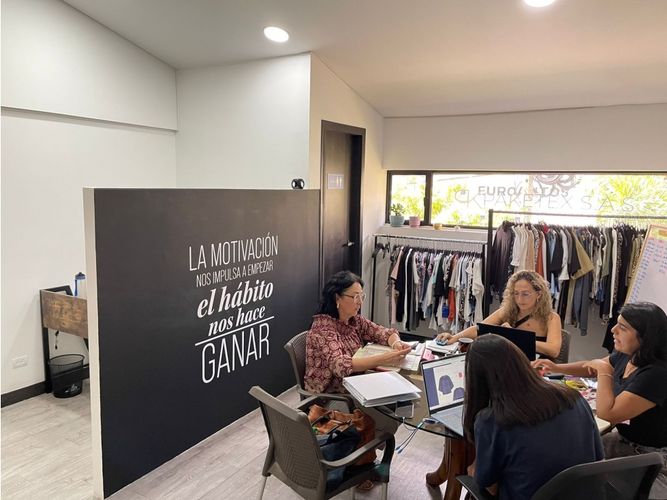 Oficina en arriendo en Simesa, Medellín, 90 m² · foto 4 de 9