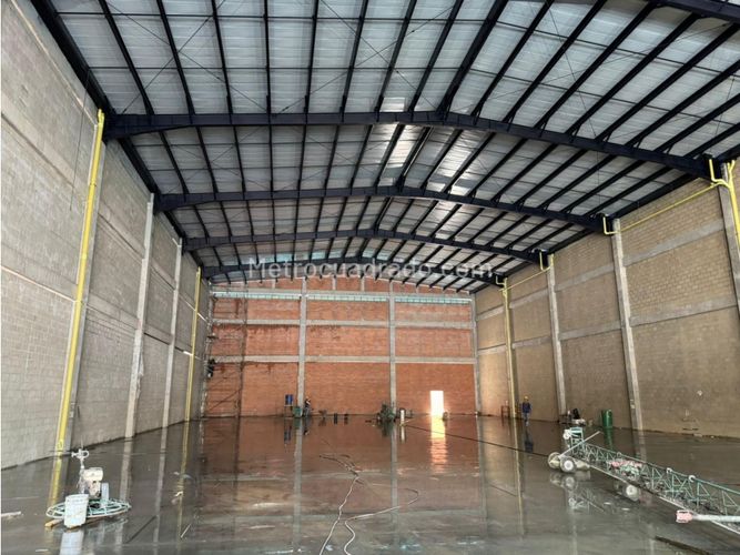Bodega en arriendo en Zona Franca, Rionegro, 1950 m² · foto 6 de 6