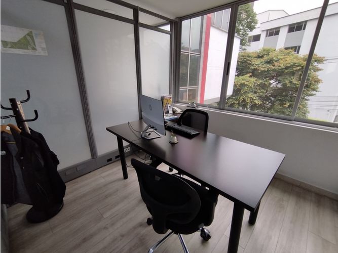 Local en arriendo en Santa María De Los Ángeles, Medellín, 487 m² · foto 15 de 24