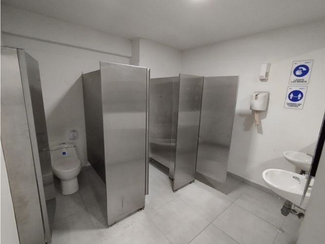 Local en arriendo en Carlos E Restrepo, Medellín, 345 m² · foto 4 de 9