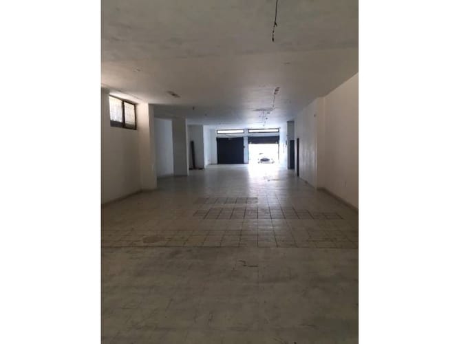 Local en venta en El Porvenir, Rionegro, 372 m² · foto 4 de 4