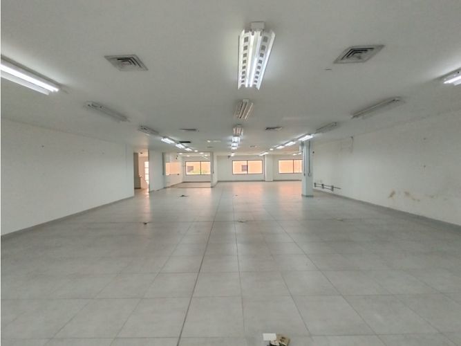 Local en arriendo en Carlos E Restrepo, Medellín, 345 m² · foto 9 de 9