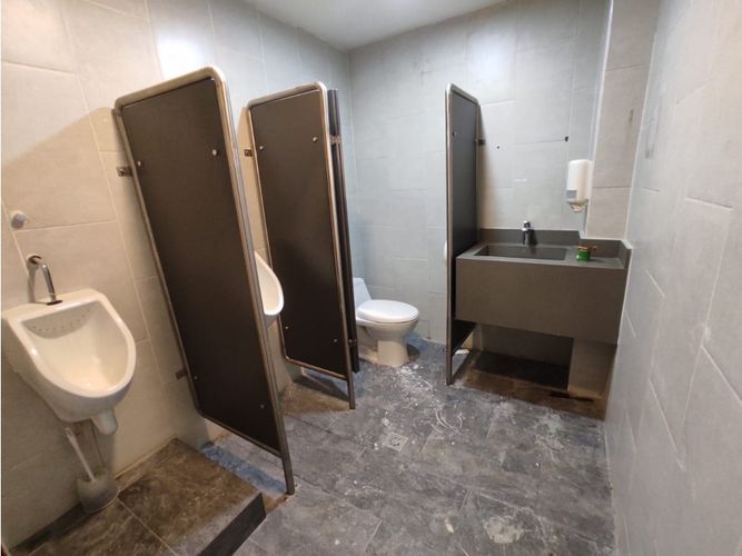 Bodega en venta en Las Vegas, Envigado, 1800 m² · foto 5 de 15