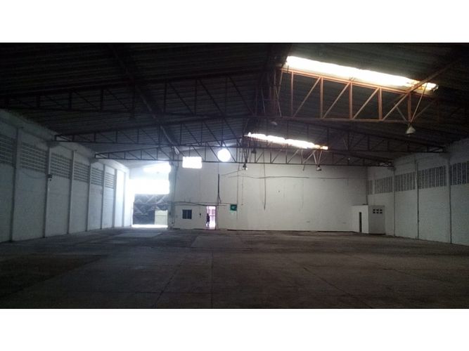 Bodega en arriendo en La Concepcion, Barranquilla, 1787 m² · foto 5 de 6