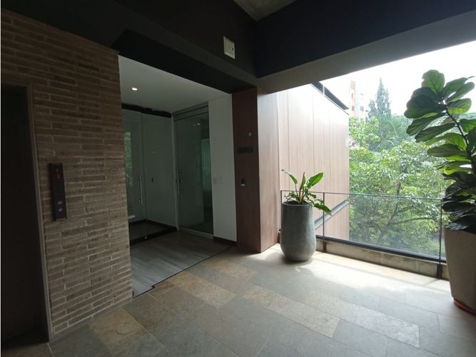 Oficina en arriendo en Las Lomas, Medellín, 70 m² · foto 3 de 10