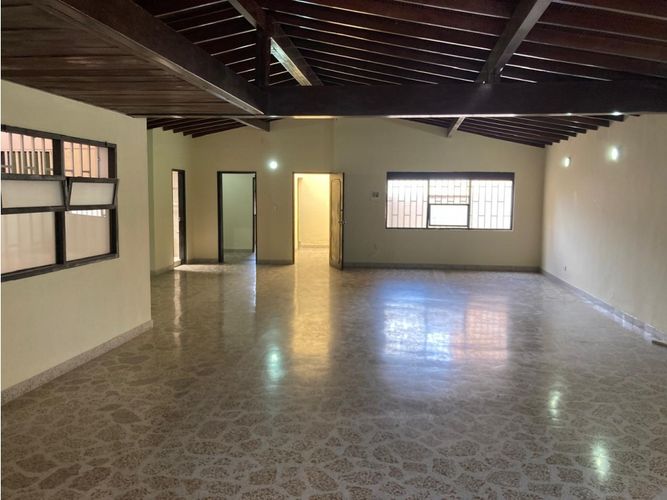 Local en venta en Estadio, Medellín, 160 m² · foto 10 de 16