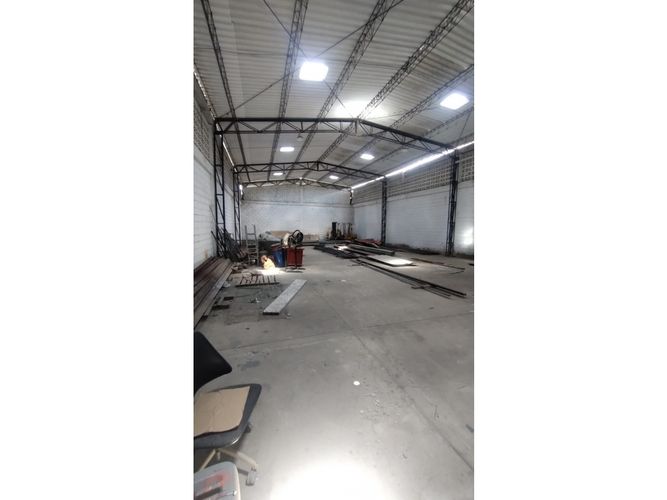 Bodega en arriendo en Carrizal, Barranquilla, 400 m² · foto 4 de 5