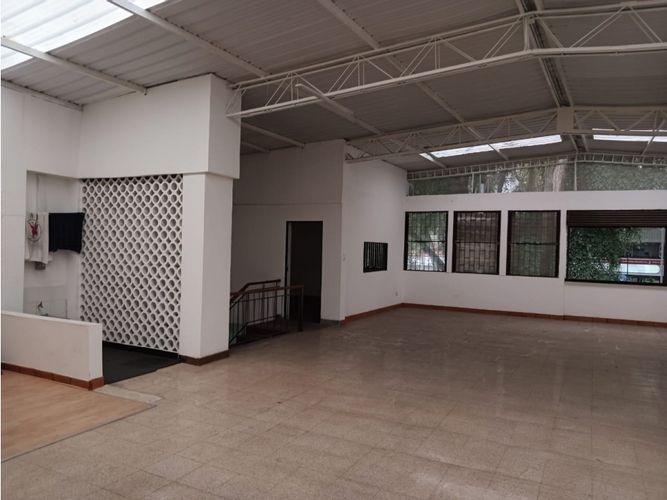 Local en arriendo en La Candelaria, Medellín, 620 m² · foto 9 de 21