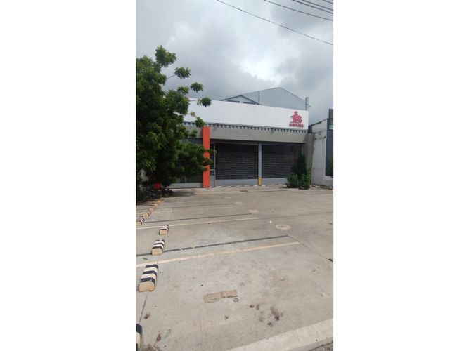 Bodega en arriendo en Carrizal, Barranquilla, 1000 m² · foto 3 de 5