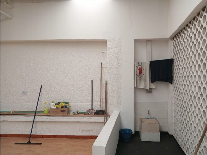Local en arriendo en La Candelaria, Medellín, 620 m² · foto 12 de 21
