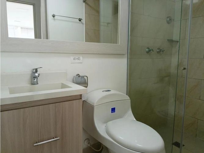 Apartamento de 3 alcobas en venta en Belén Miravalle, Medellín, 117 m² · foto 10 de 22