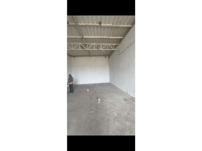 Bodega en arriendo en Carrizal, Barranquilla, 200 m² · foto 2 de 4