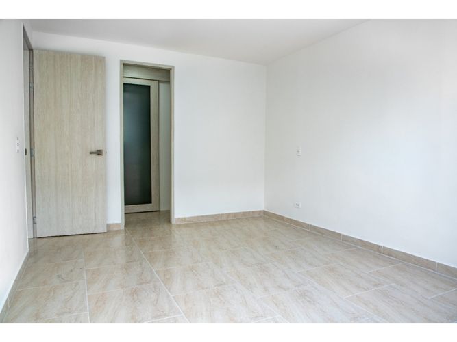 Apartamento de 3 alcobas en venta en Belén Miravalle, Medellín, 117 m² · foto 14 de 22
