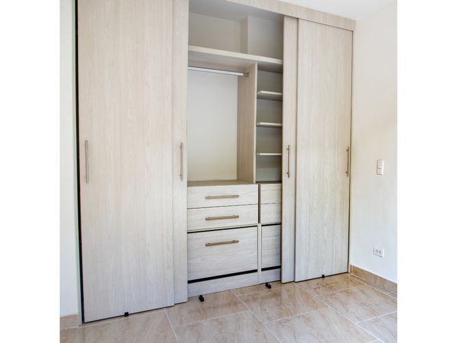 Apartamento de 3 alcobas en venta en Belén Miravalle, Medellín, 117 m² · foto 18 de 22