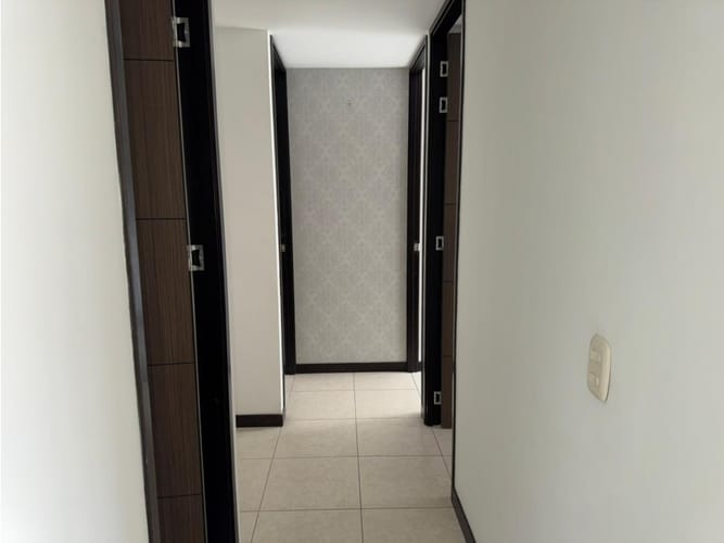 Apartamento de 3 alcobas en venta en Ub Cortijo De San Jose, Sabaneta, 74 m² · foto 3 de 18