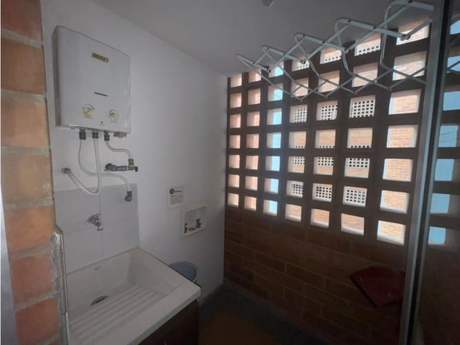 Apartamento de 3 alcobas en venta en Ub Cortijo De San Jose, Sabaneta, 74 m² · foto 8 de 18