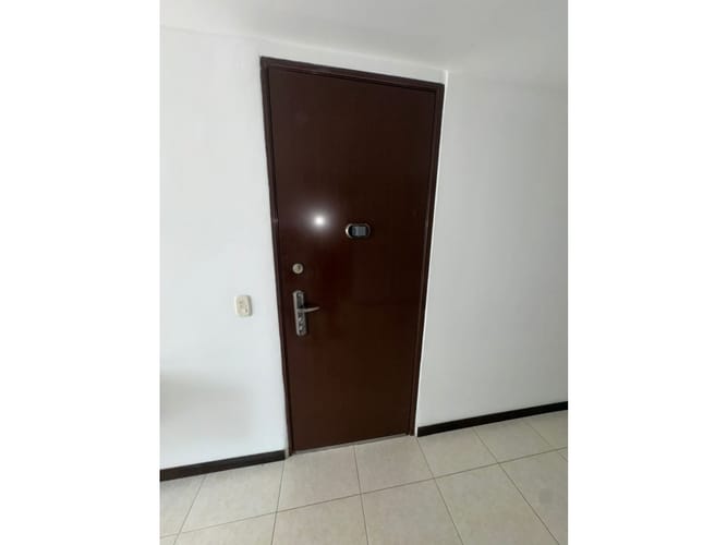 Apartamento de 3 alcobas en venta en Ub Cortijo De San Jose, Sabaneta, 74 m² · foto 9 de 18