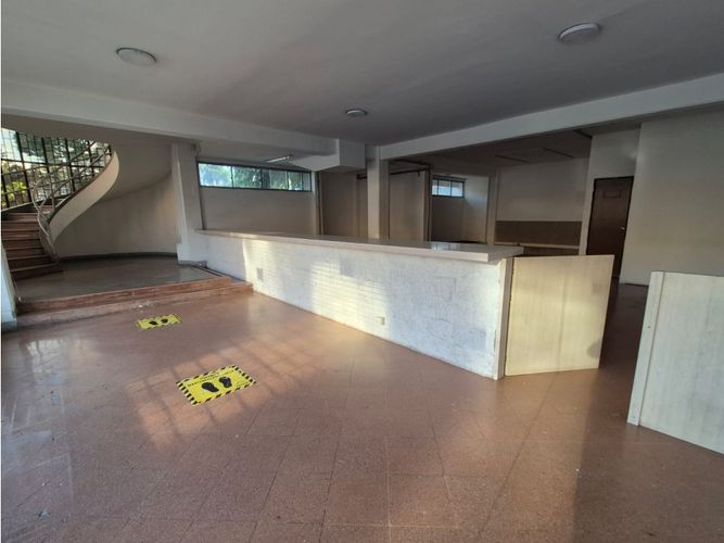 Oficina en arriendo en La Aguacatala, Medellín, 400 m² · foto 6 de 10