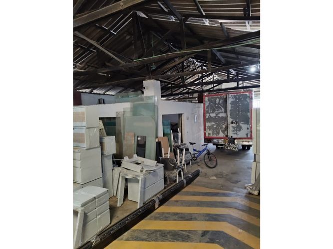 Bodega en arriendo en San Roque, Barranquilla, 500 m² · foto 4 de 11