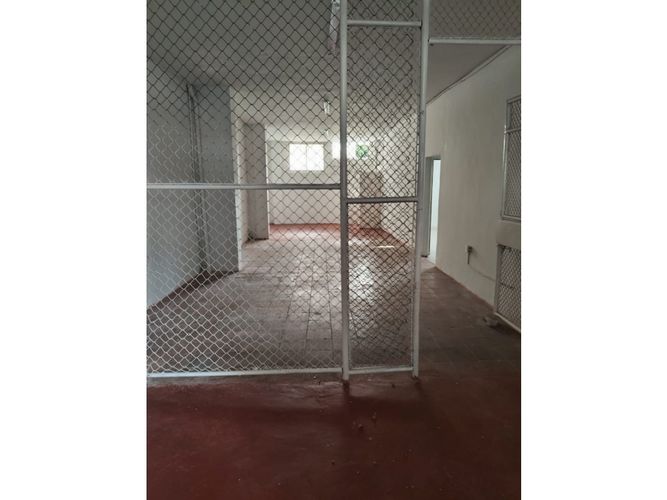 Bodega en arriendo en Boston, Barranquilla, 300 m² · foto 8 de 11