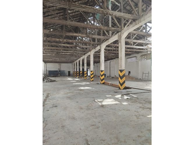 Bodega en arriendo en San Roque, Barranquilla, 1550 m² · foto 4 de 6