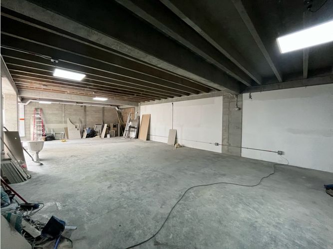 Local en arriendo en Colombia, Medellín, 3395 m² · foto 6 de 10